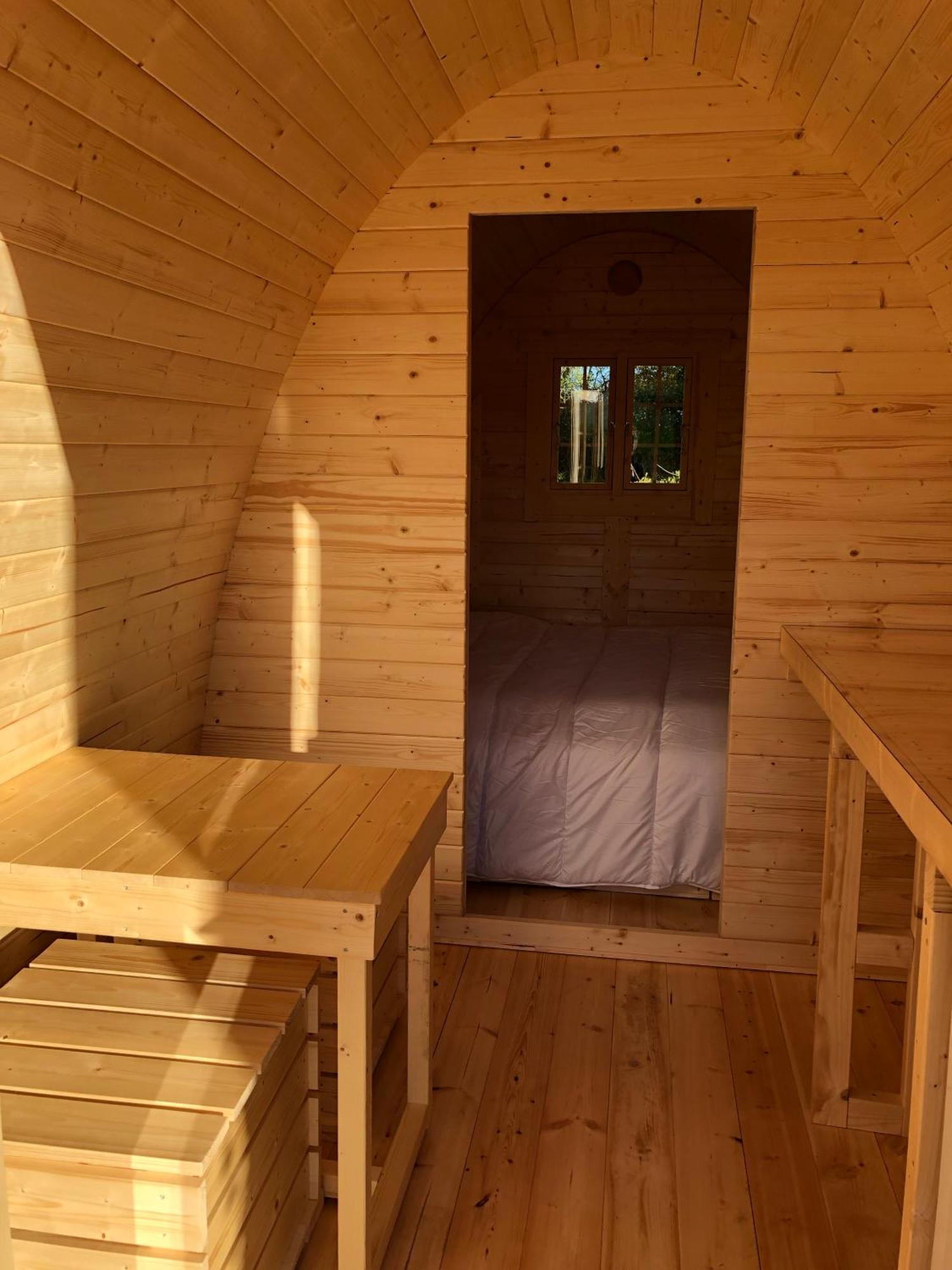 Camping Les Mancellieres Avrille  Phòng bức ảnh
